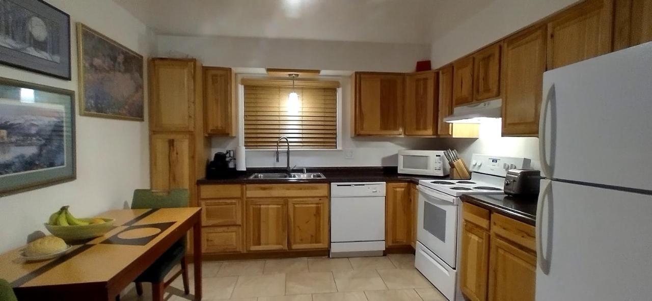 410 E 45Th Ave Unit 3 Daire Anchorage Dış mekan fotoğraf